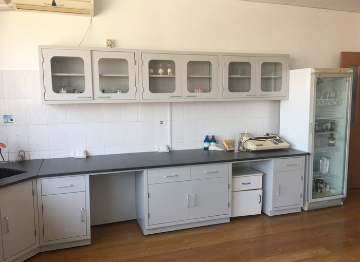 實驗室家具